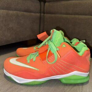 Nike Zoom CJ Trainer 2 ‘Spicy Tuna’ Size 12
